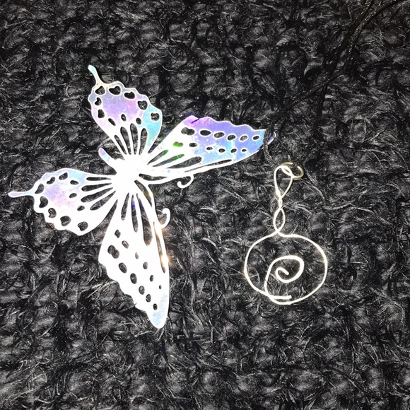 Silver Tone Wire Charm Necklace - Picture 4 of 14